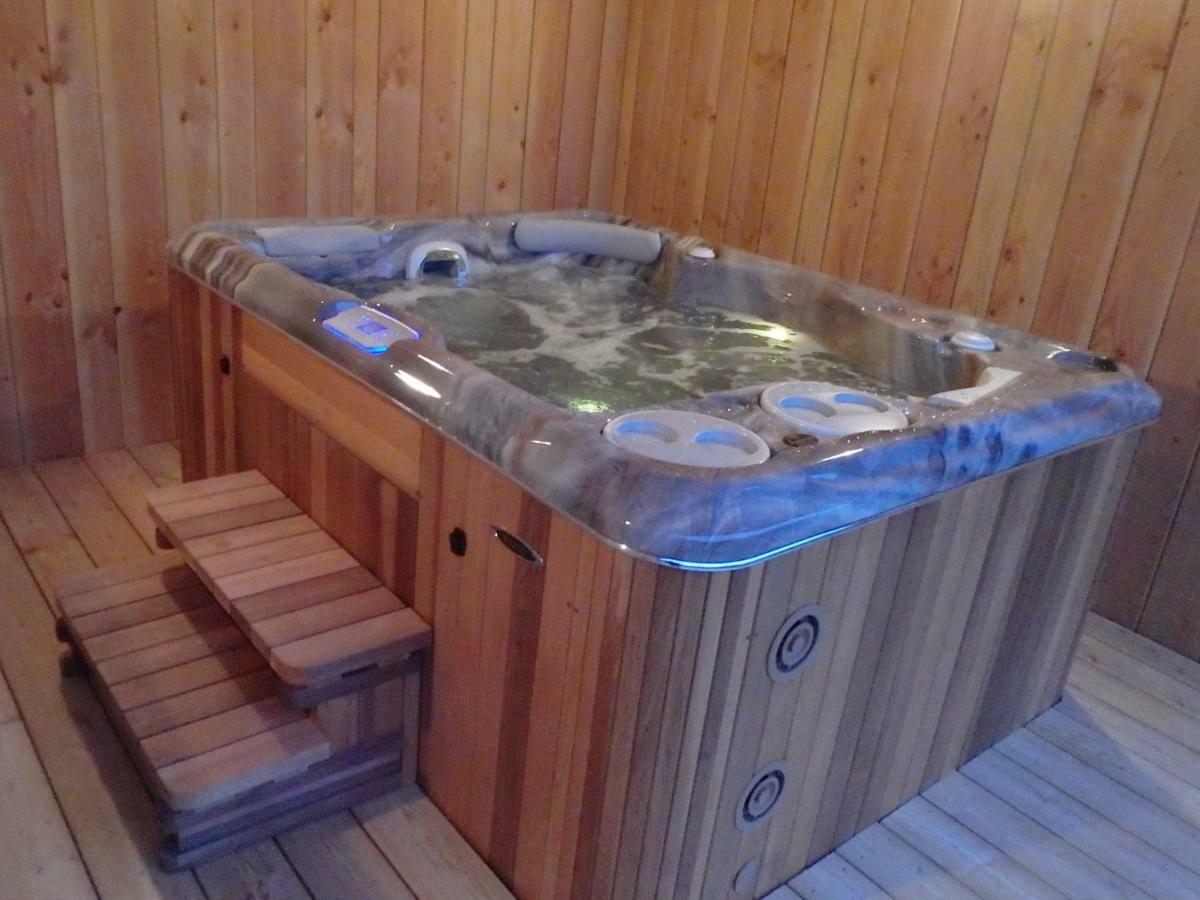 Villa Cora Venez Neuve Avec Spa Saint-Bresson Luaran gambar
